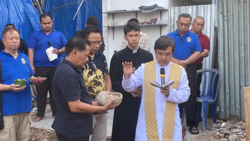 Peletakan Batu Pertama Pembangunan Griya Pastoral Umat – Dokumentasi Paroki SMDTBA Tulungagung